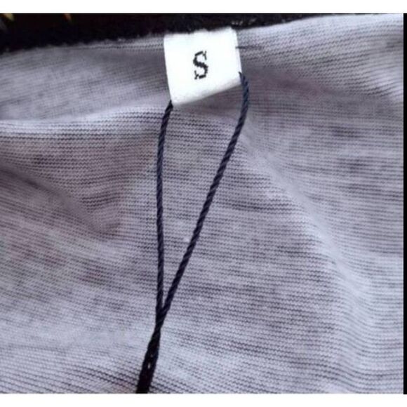 CLASSIC FASHION BLACK, ORANGE, & YELLOW SUNFLOWER DRESS SZ.S NWT. - Picture 7 of 11